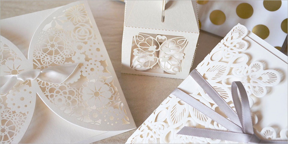 10 wedding invitation wording examples can use right now